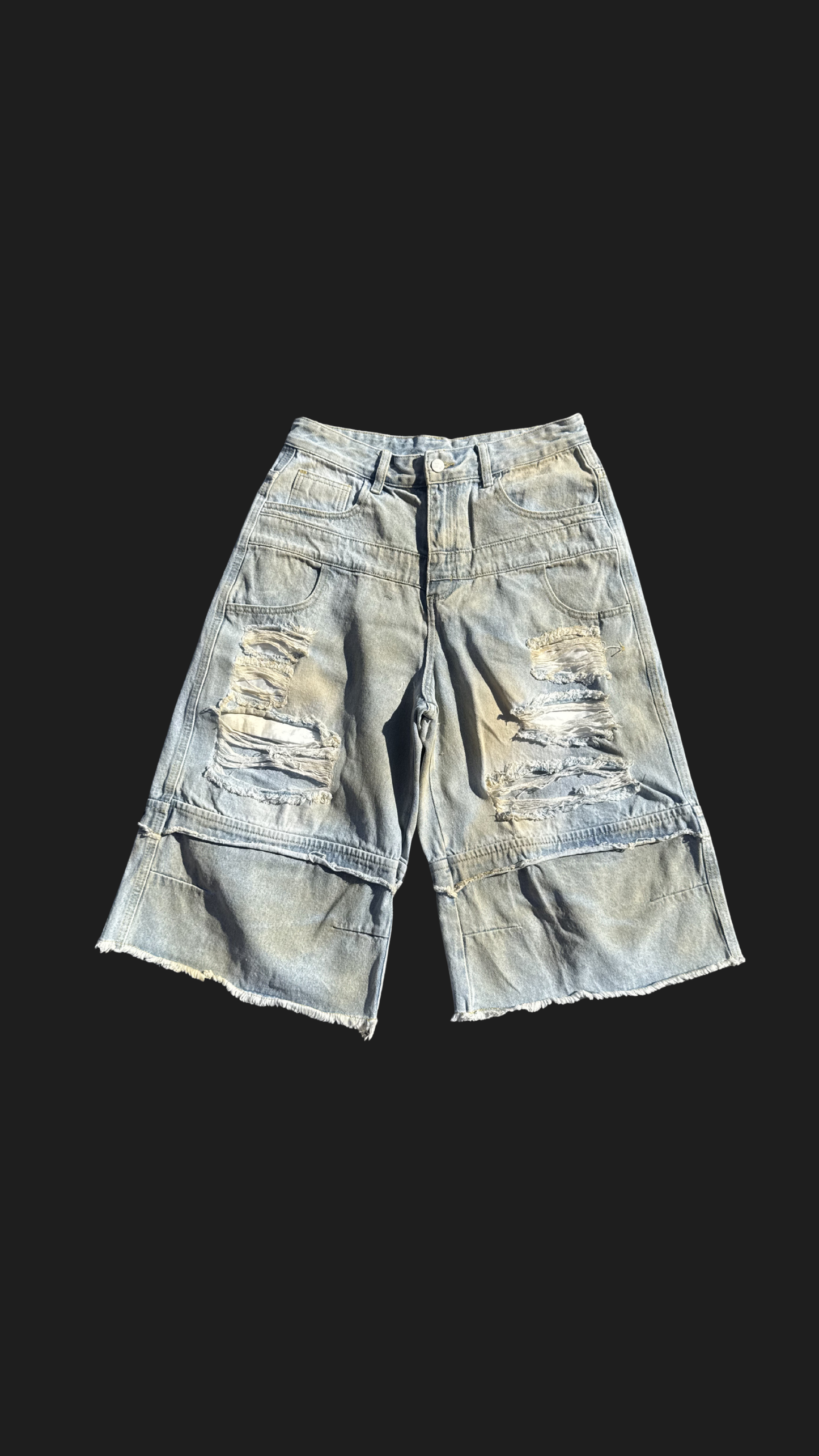 DIRTY DOUBLE BELT JORTS