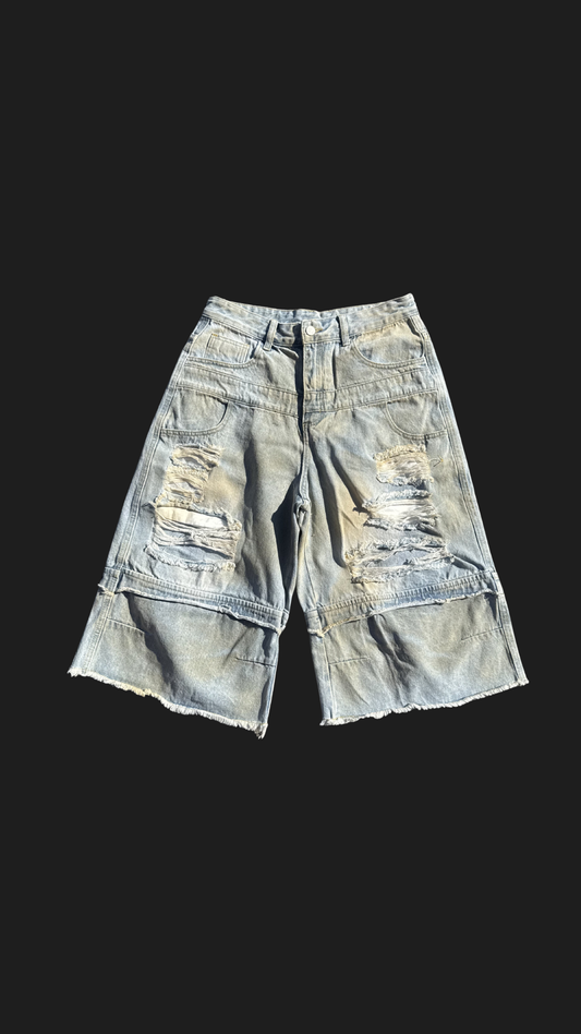 DIRTY DOUBLE BELT JORTS